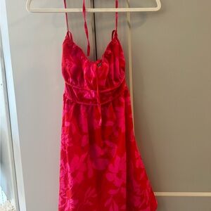 Elegant Pink Floral Mini Dress